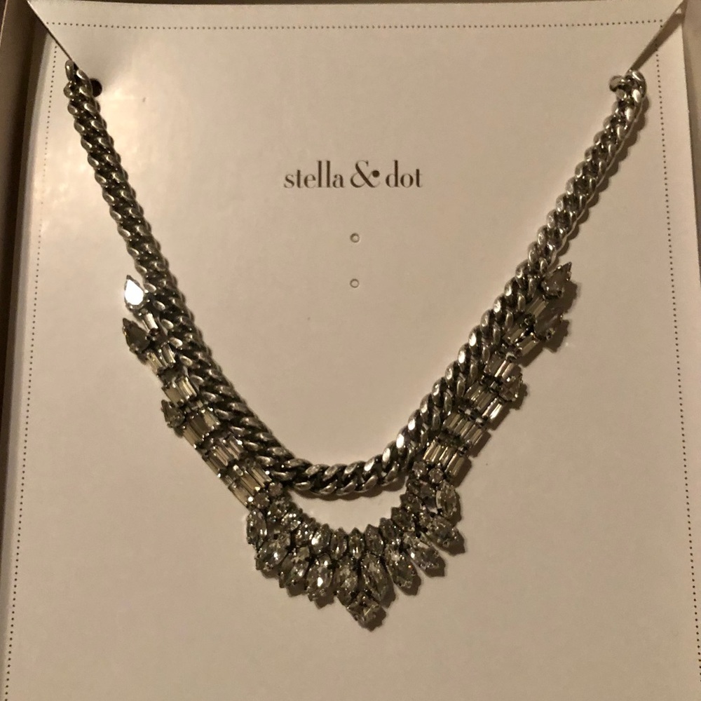 Stella & Dot The Regency Collar